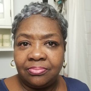 Meet your Posher, Vickie